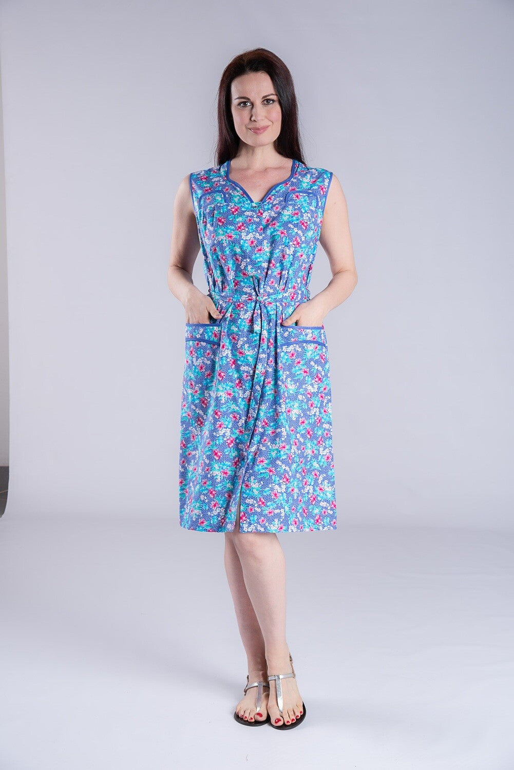 AERTRE Grembiule Copriabito Donna Lungo Senza Maniche Art. 1396