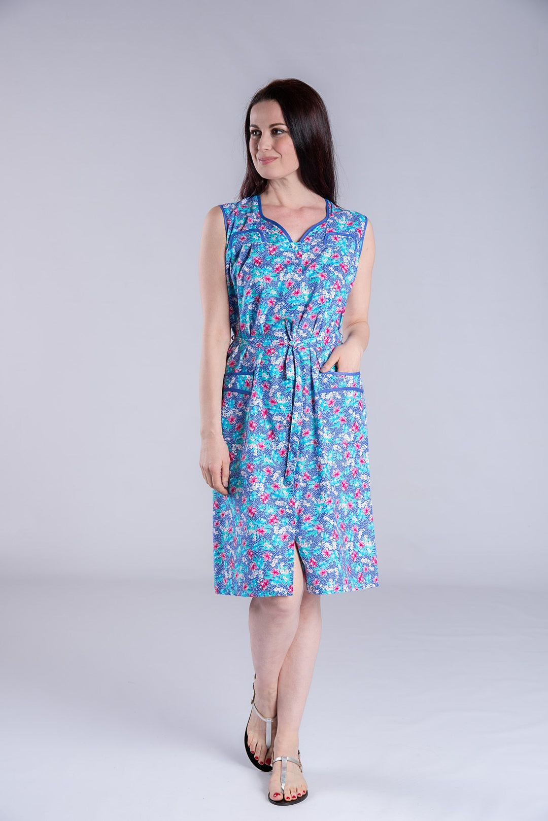 AERTRE Grembiule Copriabito Donna Lungo Senza Maniche Art. 1396