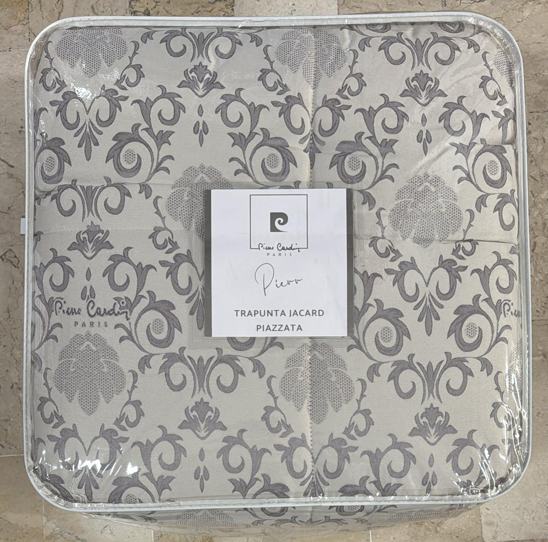 PIERRE CARDIN Trapunta Jacquard Piazzata V2 – 255×260 cm